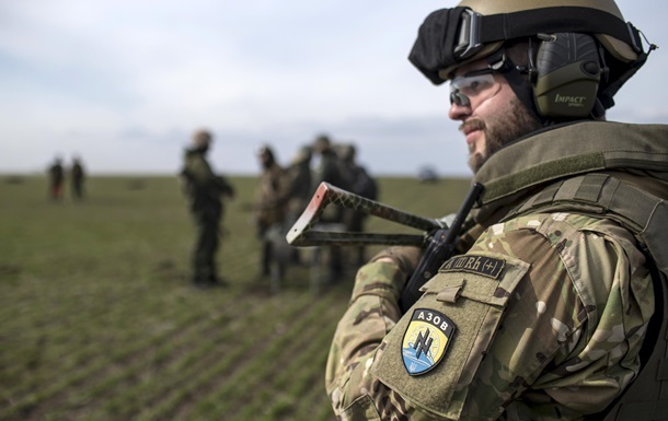 Конгресс США запретил военную поддержку батальона Азов