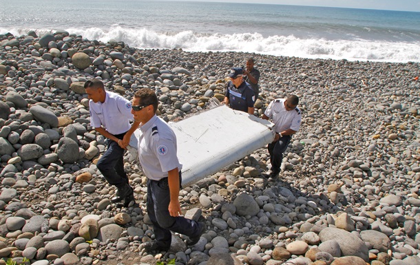Обломки пропавшего Боинга вынесло на берег еще три месяца назад - СМИ
