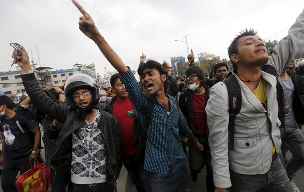 В Непале началась всеобщая забастовка