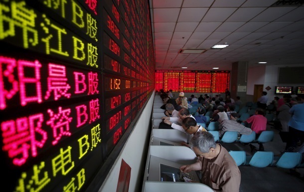 Китайский рынок возобновил рекордное падение
