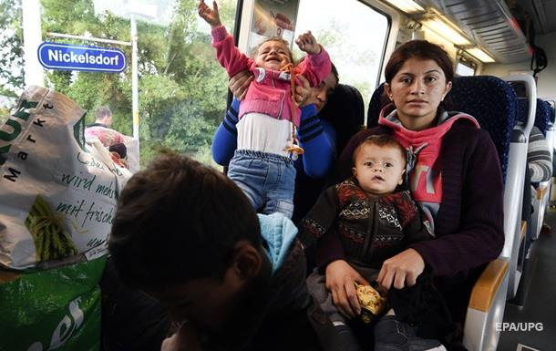 Глава Минобороны Венгрии подал в отставку из-за мигрантов