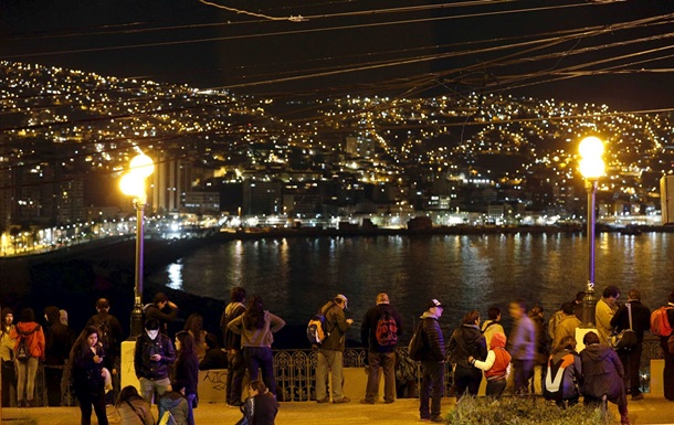 В Чили объявлено чрезвычайное положение из-за землетрясения