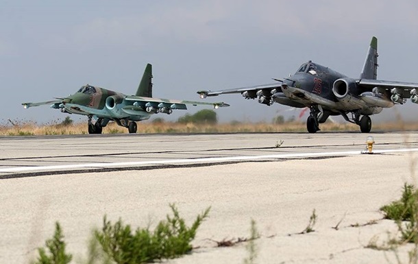 Российские военные показали новые авиаудары в Сирии