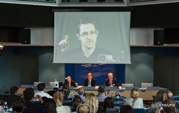 Европарламент призвал страны ЕС прекратить преследования Сноудена