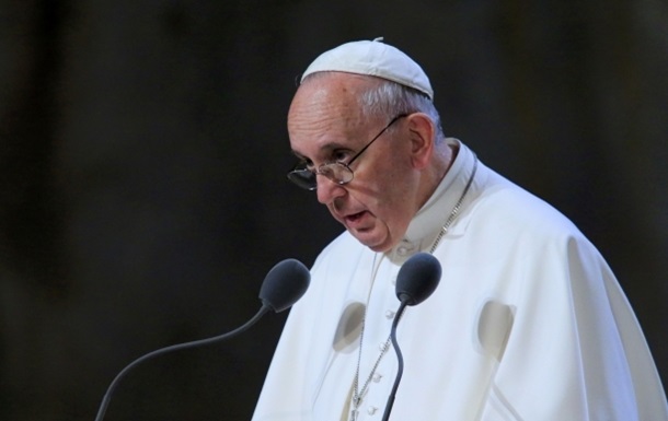 Ватикан о взрывах в Париже: Нужен решительный ответ