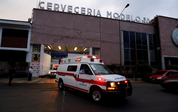 В Мексике автобус попал в ДТП: 11 жертв