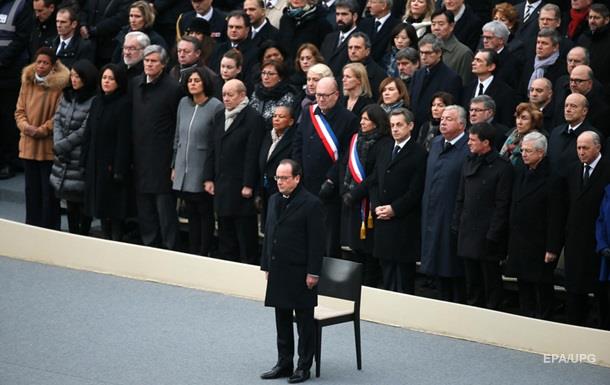 В Париже проходит церемония памяти жертв терактов