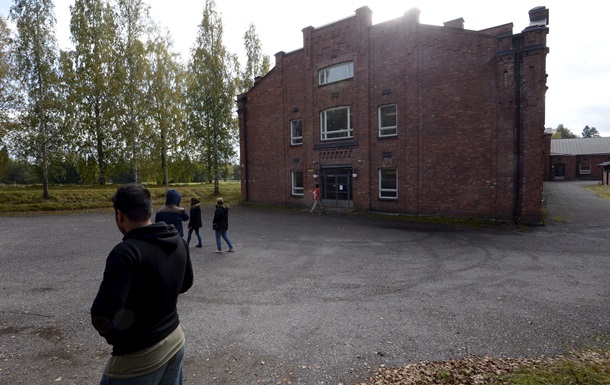 В Финляндии за неделю подожгли два приюта для беженцев