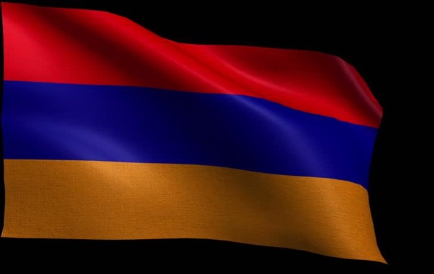 В Армении наступил день тишины перед конституционным референдумом