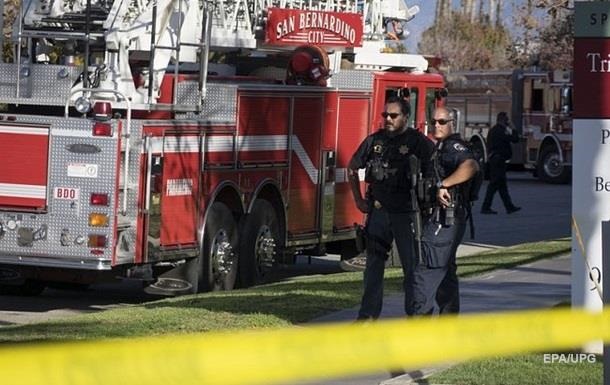ФБР обыскало дом мужчины, купившего оружие для террористов из Калифорнии