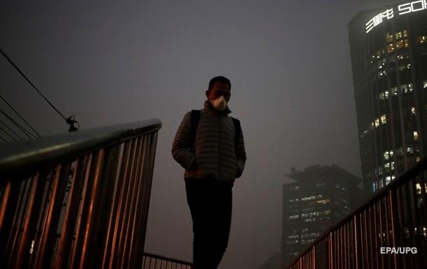 В Пекине снова объявлен красный уровень тревоги из-за смога