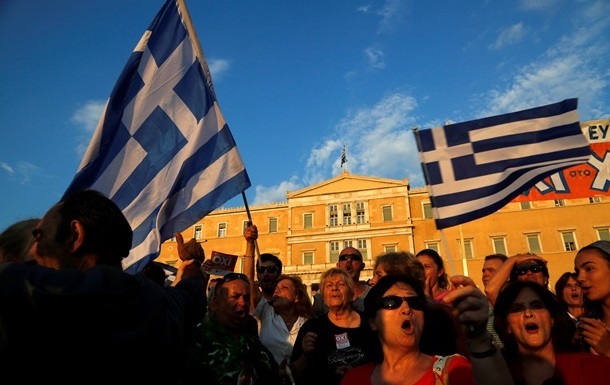 Демонстранты в Афинах требуют открыть границы для беженцев