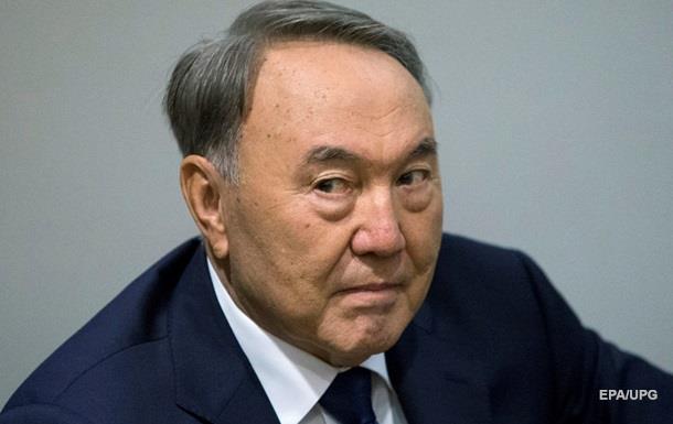 Кризис в Казахстане: президент советует забыть о долларе