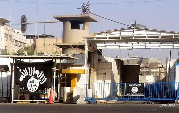 Боевики ИГИЛ казнили 300 человек в Мосуле – СМИ