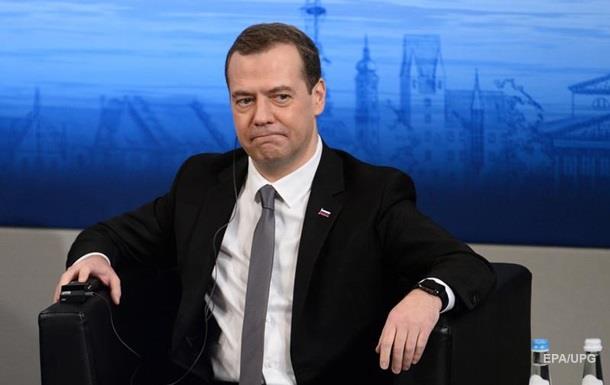 Медведев предложил ЕС назвать дату отмены санкций