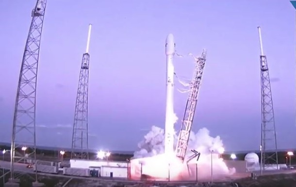 Falcon 9 все-таки взлетела
