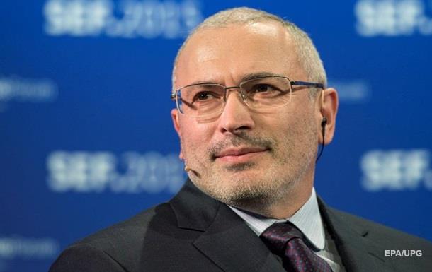 Интерпол запросил материалы по розыску Ходорковского - СМИ
