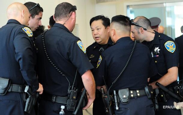 Шеф полиции Сан-Франциско ушел с поста на фоне расистского скандала