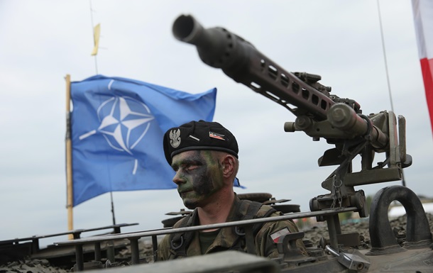 НАТО разместит четыре батальона в Балтии и Польше