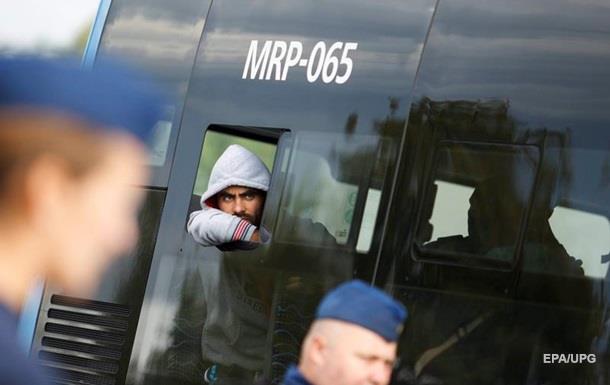 В Швеции водитель автобуса побил беженца из Сирии