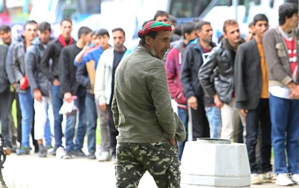ЕК выделила полтора миллиарда евро сирийским беженцам в Турции