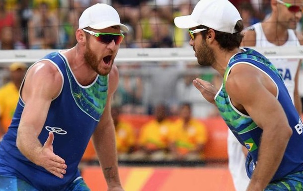 Шмидт и Серутти завоевали золотые медали в мужском пляжном волейболе
