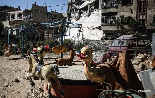 Самолеты разбомбили рынок в Сирии: 25 погибших