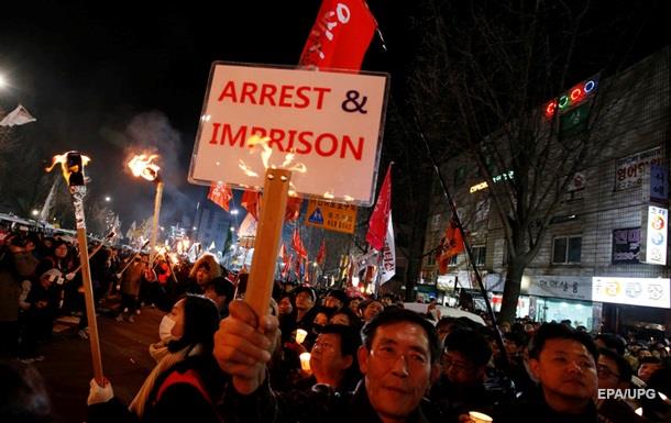 В Сеуле на антипрезидентский митинг вышли миллионы