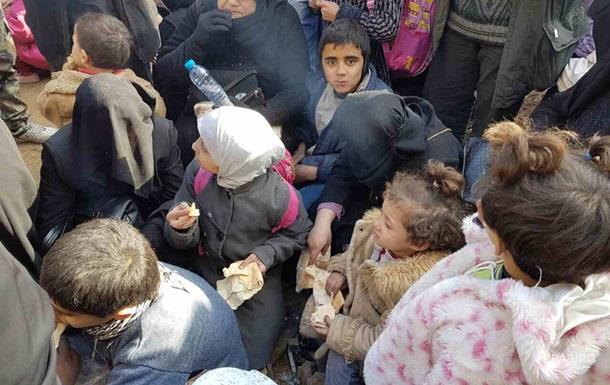 Алеппо покинули более 13 тысяч человек