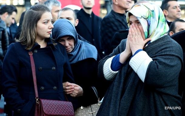 Теракты в Стамбуле: задержаны более 100 человек