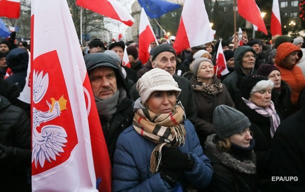Премьер Польши призвала оппозицию к диалогу