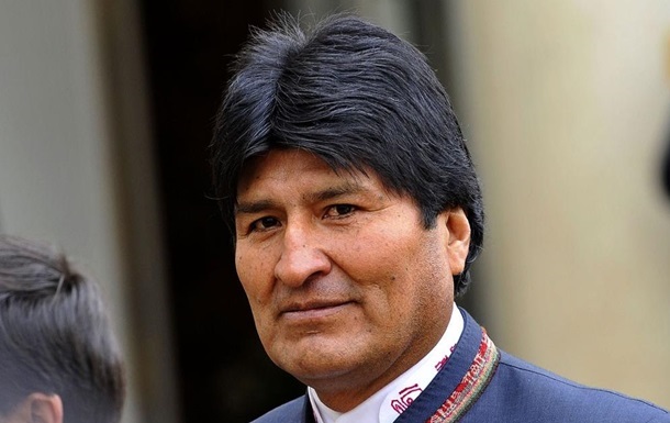 Президент Боливии помиловал почти две тысячи заключенных