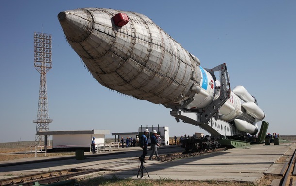 В России разберут три космические ракеты Протон