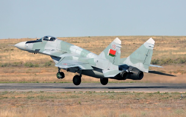 В Беларуси загорелся истребитель МиГ-29