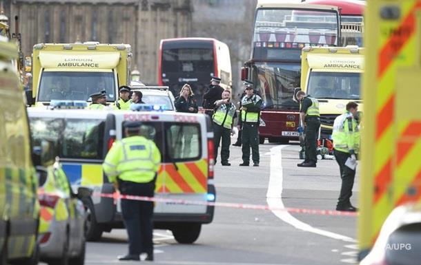 Теракт в Лондоне: число жертв увеличилось до двух