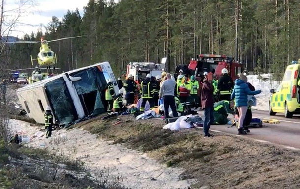 ДТП со школьным автобусом в Швеции: трое погибших