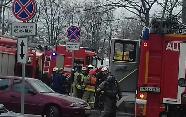 СМИ назвали причину взрыва в жилом доме Петербурга