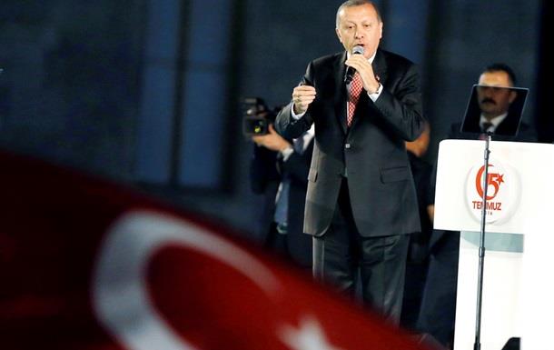 Эрдоган пообещал отсекать головы предателям