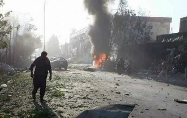 При взрыве в Кабуле погибли 24 человека