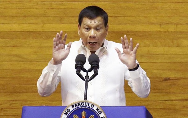 Президент Філіппін похвалився десятками вбитих підозрюваних