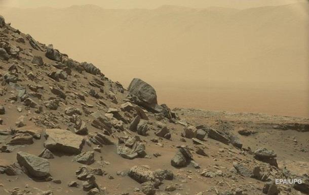 Вчені знайшли приховане водосховище на Марсі