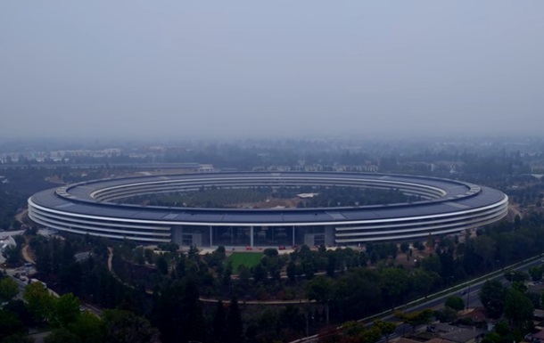  Инопланетный  кампус Apple показали в новом видео