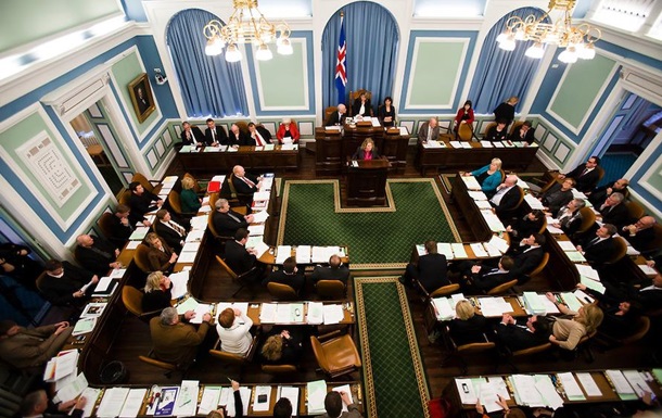 В Ісландії проведуть дострокові парламентські вибори