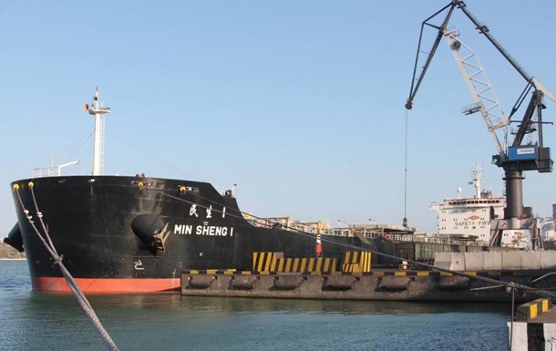 В Україну прибуло вже п яте судно з вугіллям з ПАР