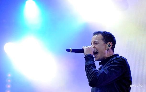 Появились результаты вскрытия тела лидера Linkin Park
