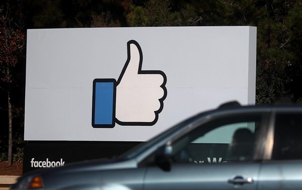 Facebook будет бороться с выпрашиванием лайков