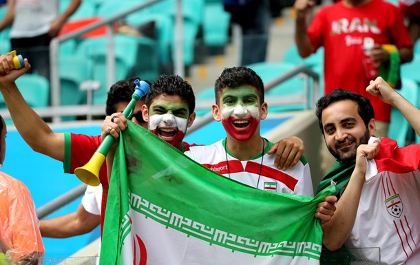 Иранка переоделась мужчиной ради футбольного матча