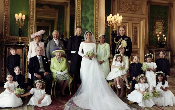 Появились официальные фото королевской свадьбы