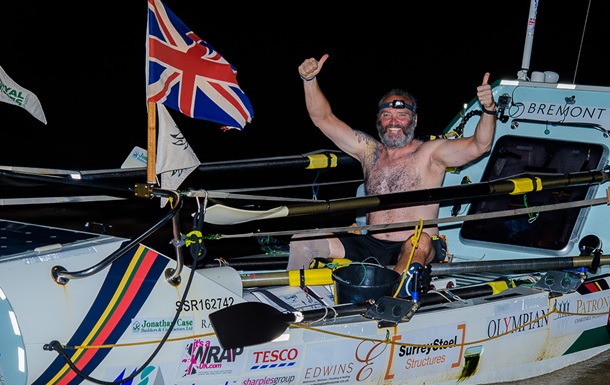 Британец без ноги пересек Атлантический океан на лодке и установил мировой рекорд