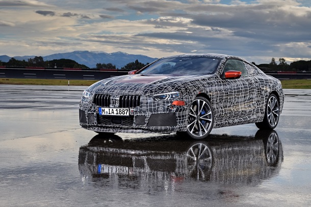 BMW показала первое официальное фото купе 8 Series